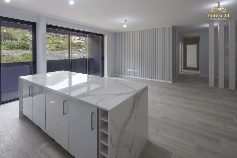 Apartamento T3 para Venda em Machico Foto 8