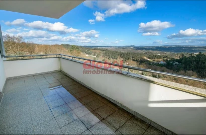 Moradia T4 para Venda em Rio de Loba