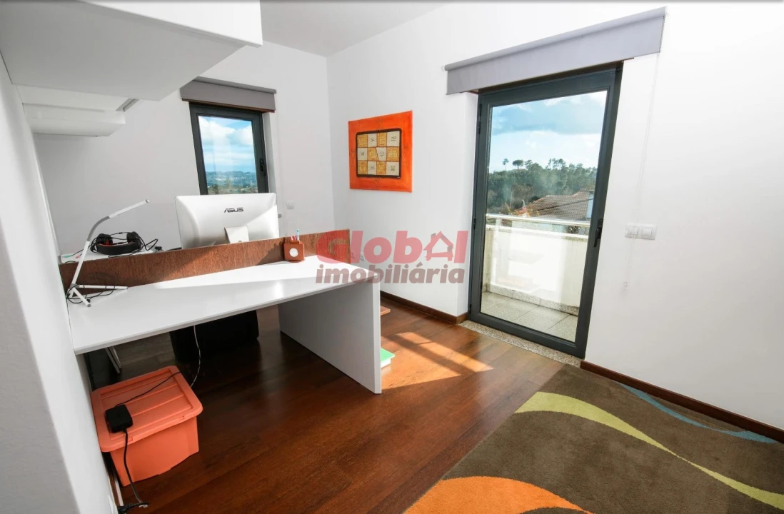 Moradia T4 para Venda em Rio de Loba Foto 13