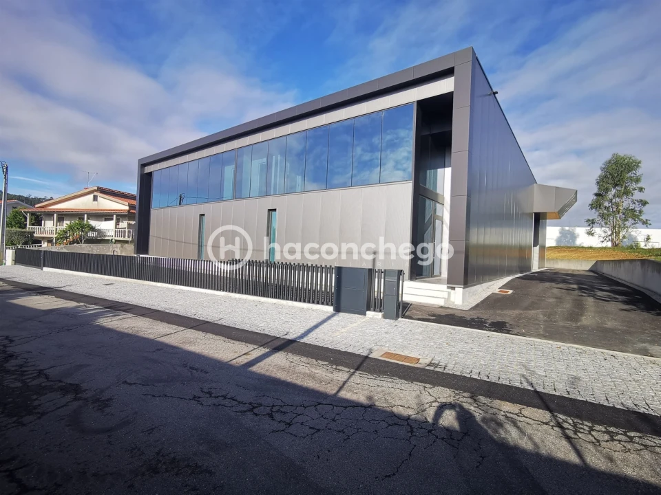 Armazém para Venda em Lijo Foto 3