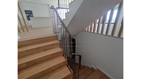 Moradia T3 para Venda em Alcabideche
