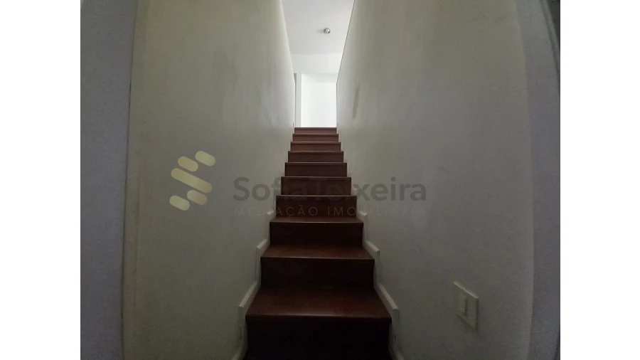 Loja para Venda em São João da Madeira Foto 10