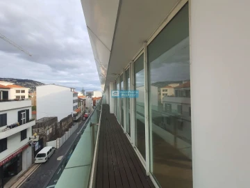 Apartamento T3 para Venda em Funchal (Se)