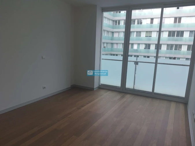 Apartamento T3 para Venda em Funchal (Se) Foto 25