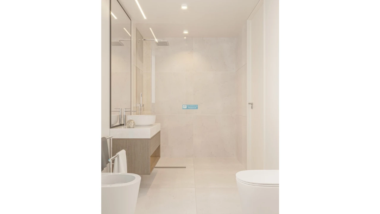 Apartamento T1 para Venda em São Martinho Foto 5