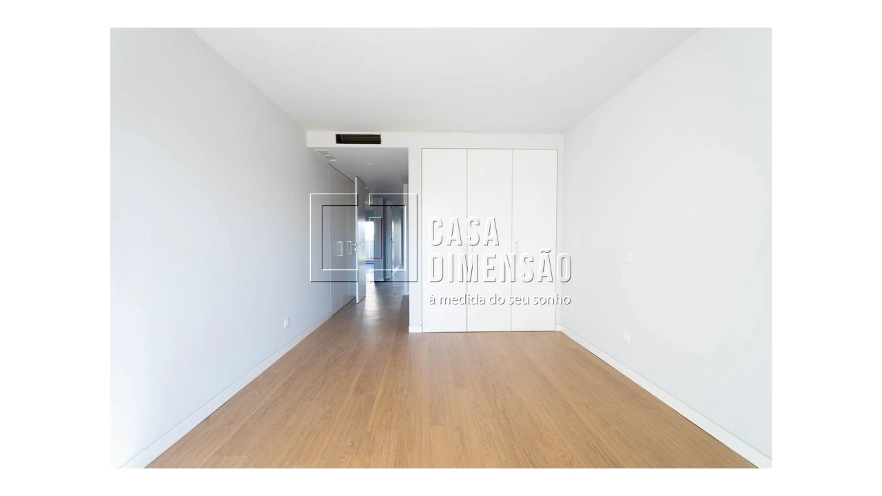 Apartamento T3 para Venda em Carcavelos e Parede Foto 34