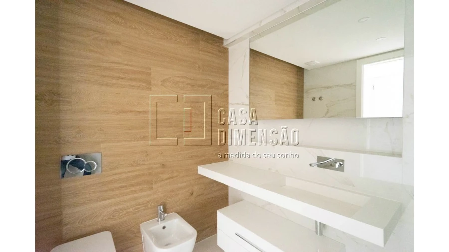 Apartamento T3 para Venda em Carcavelos e Parede Foto 37