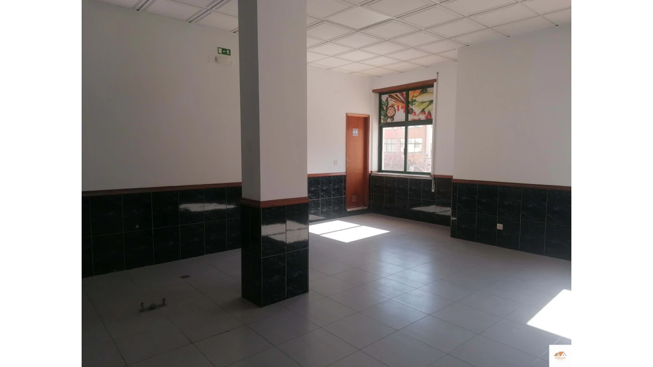 Negócio para Venda em Castelo Branco Foto 11