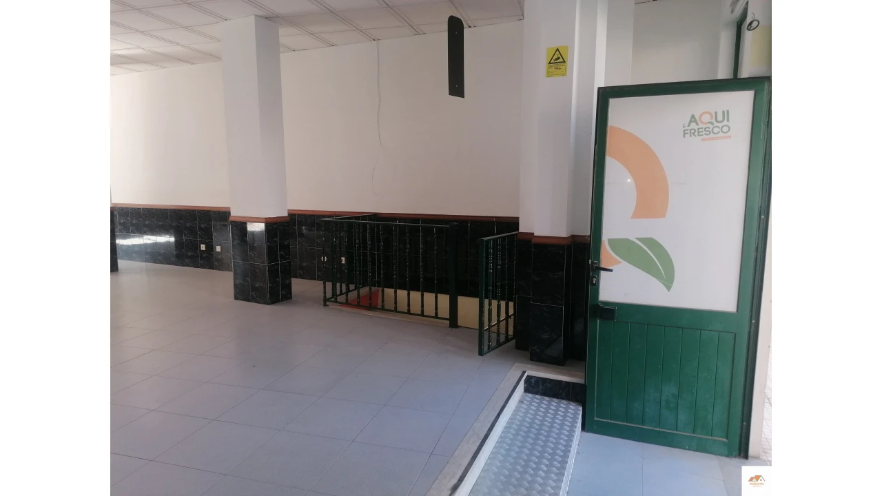 Negócio para Venda em Castelo Branco Foto 8