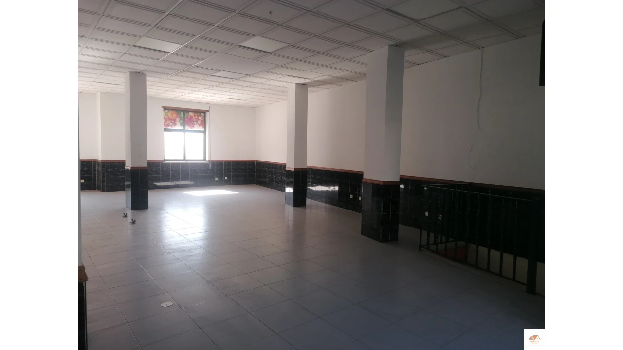 Negócio para Venda em Castelo Branco Foto 13