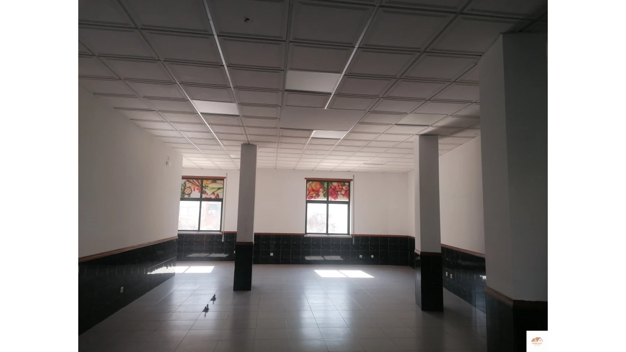 Negócio para Venda em Castelo Branco Foto 10