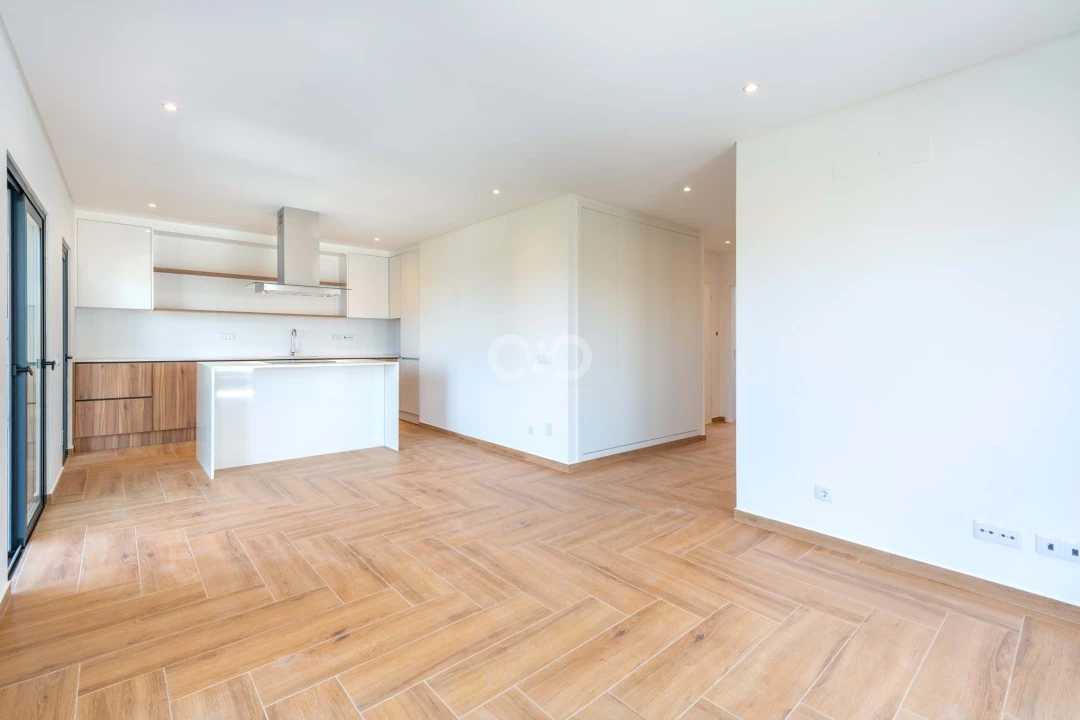 Apartamento T3 para Venda em Portimão Foto 13
