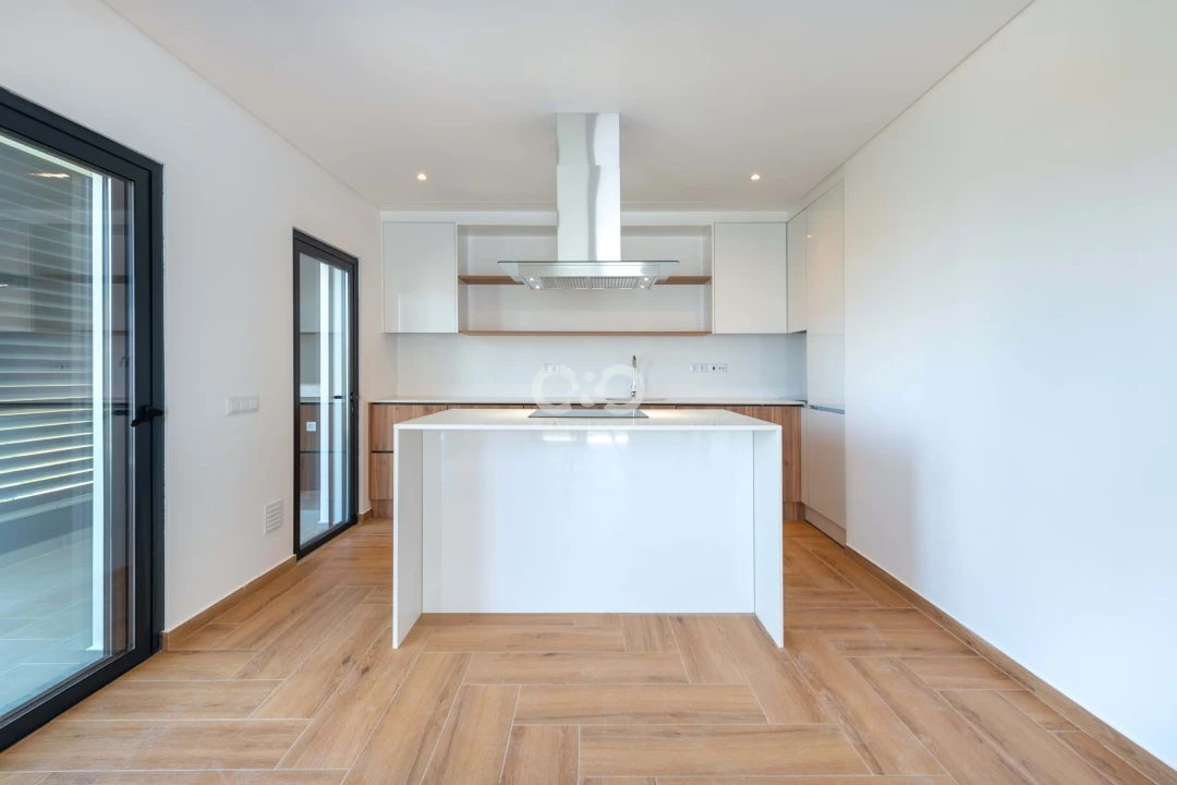 Apartamento T3 para Venda em Portimão Foto 6