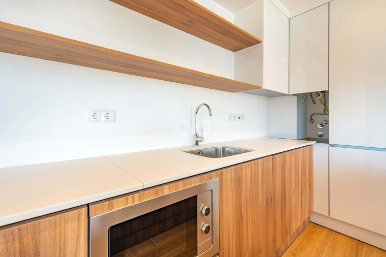 Apartamento T3 para Venda em Portimão Foto 9