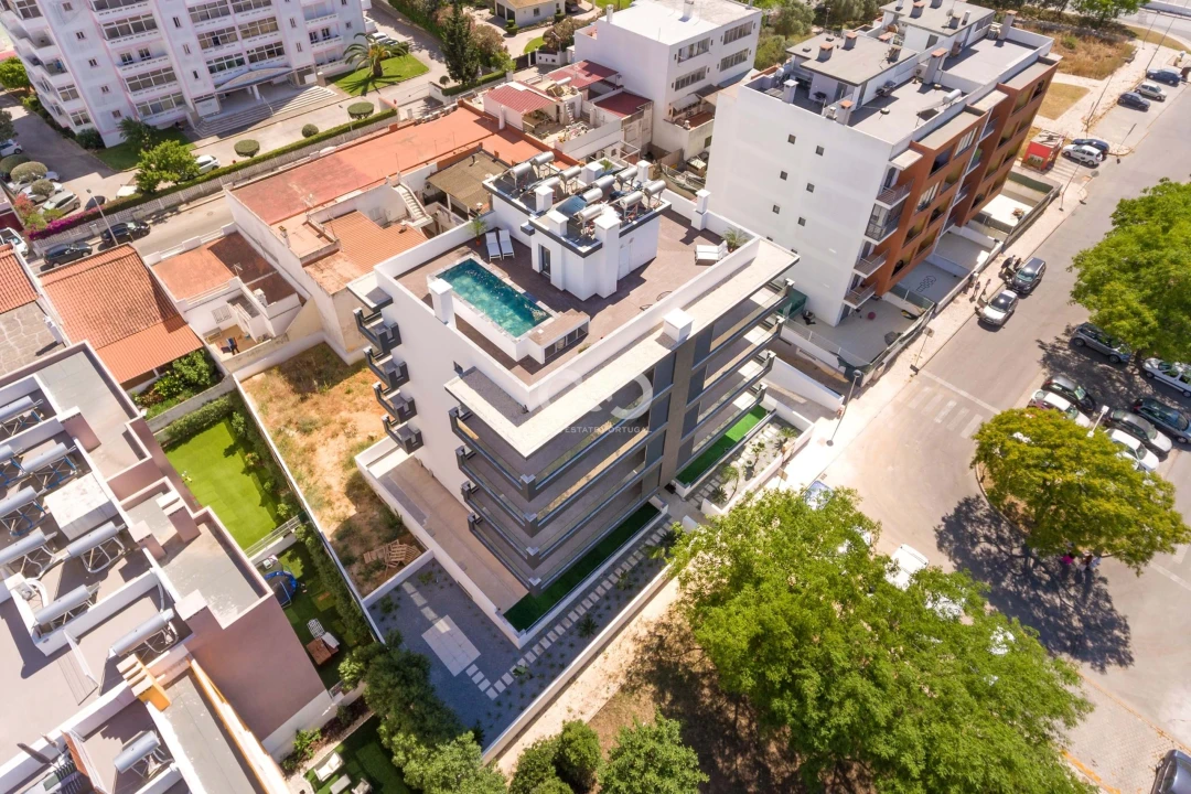Apartamento T3 para Venda em Portimão Foto 48
