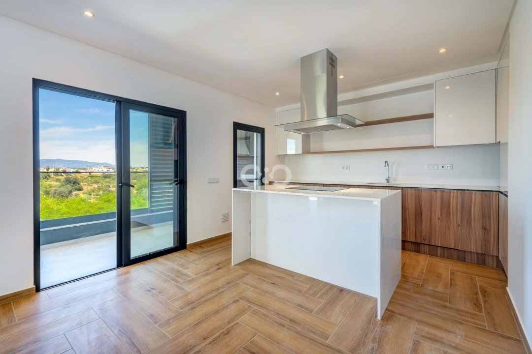 Apartamento T3 para Venda em Portimão Foto 5