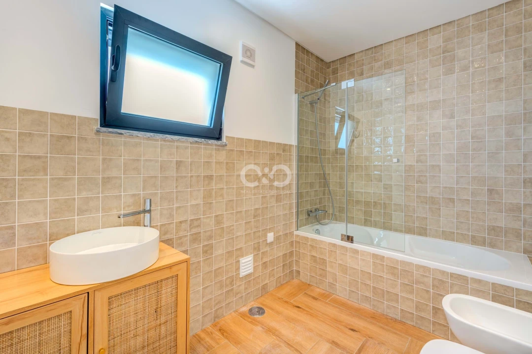 Apartamento T2 para Venda em Portimão Foto 19