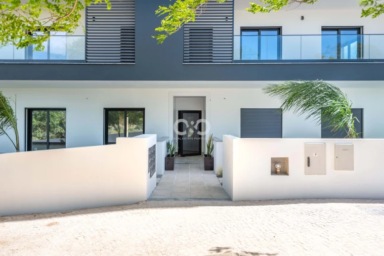 Apartamento T2 para Venda em Portimão Foto 37