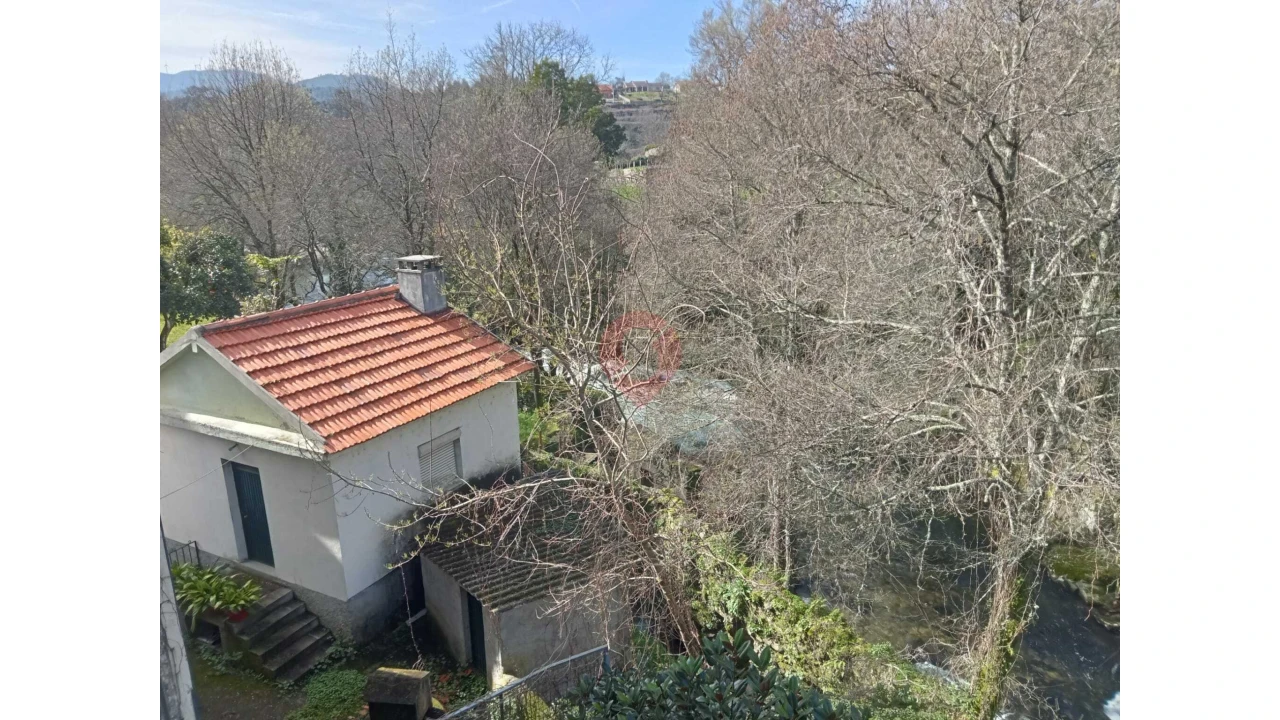 Negócio para Venda em Ceivães e Badim Foto 13