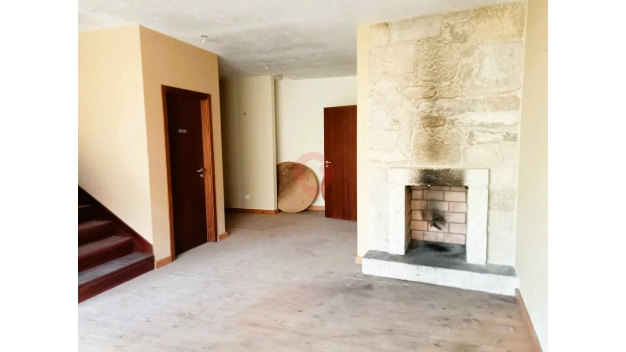 Negócio para Venda em Ceivães e Badim Foto 4