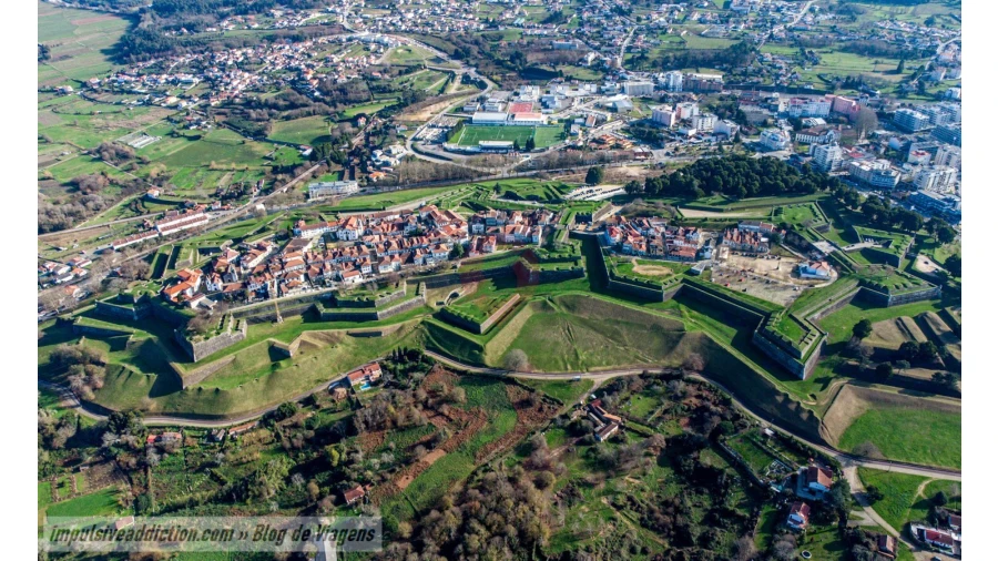Moradia T7 para Venda em Valença, Cristelo Covo e Arão Foto 2