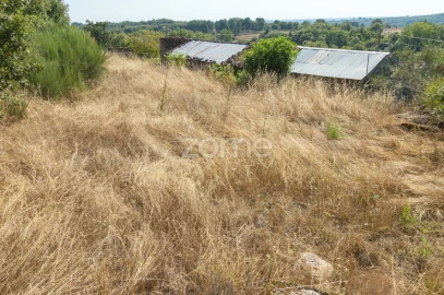 Moradia T1 para Venda em Codesseiro