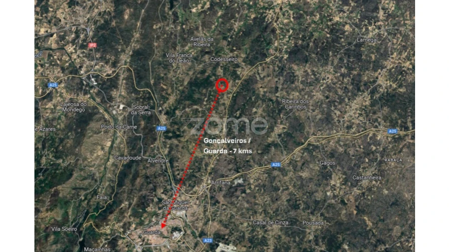 Moradia T1 para Venda em Codesseiro Foto 47