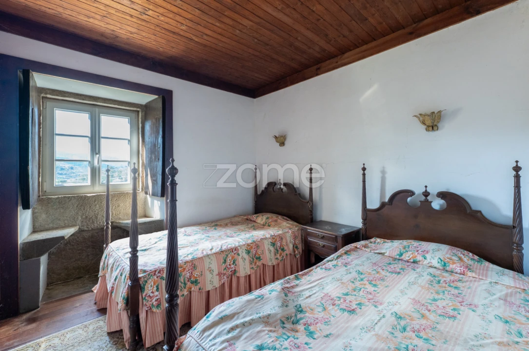 Moradia T5 para Venda em Gondar e Orbacém Foto 21