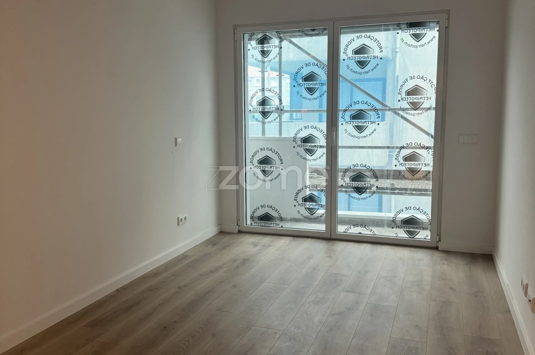 Apartamento T3 para Venda em Ramalde Foto 30