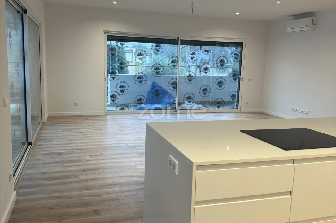 Apartamento T3 para Venda em Ramalde Foto 32