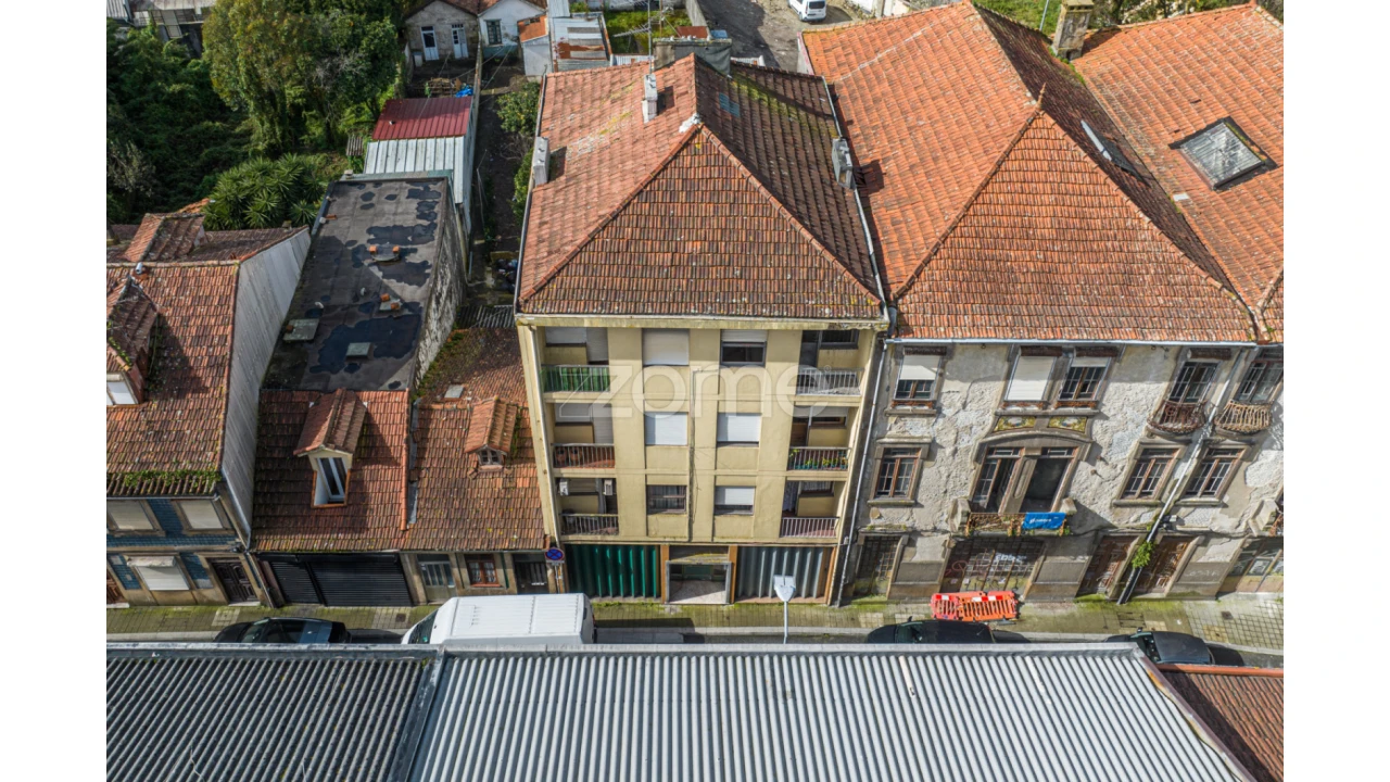 Prédio para Venda em Paranhos Foto 1
