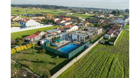 Moradia T3 para Venda em Ovar, São João, Arada e São Vicente de Pereira Jusã