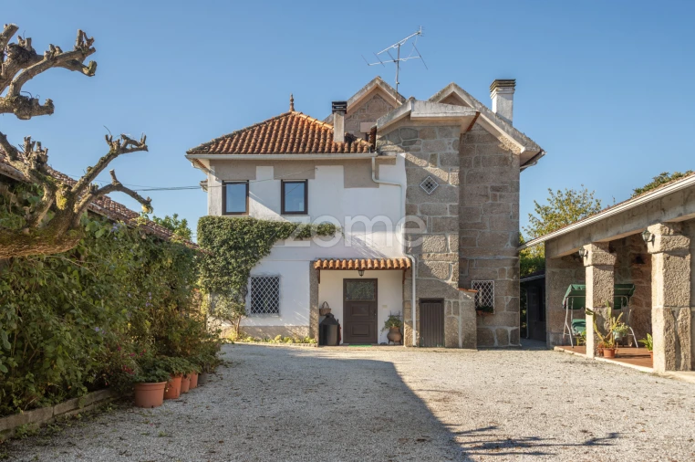 Quinta T6 para Venda em Silgueiros Foto 2