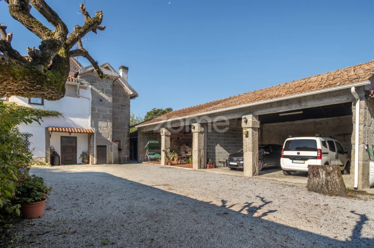 Quinta T6 para Venda em Silgueiros Foto 4