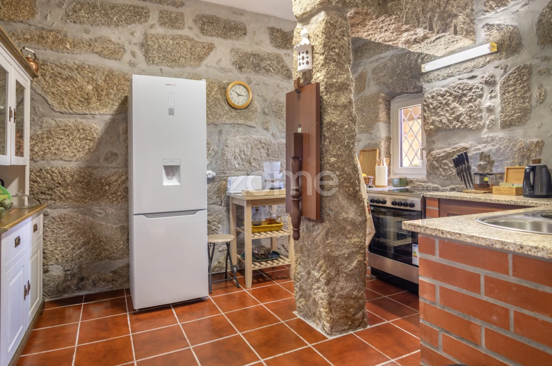 Quinta T6 para Venda em Silgueiros Foto 12