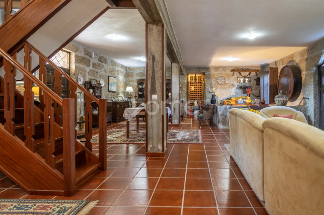 Quinta T6 para Venda em Silgueiros Foto 15