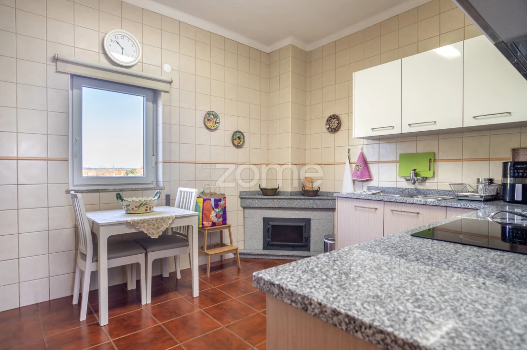 Quinta T6 para Venda em Silgueiros Foto 34