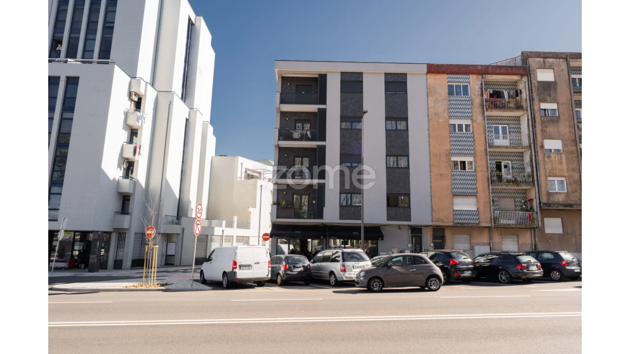Negócio para Venda em Braga (São José de São Lázaro e São João do Souto) Foto 1