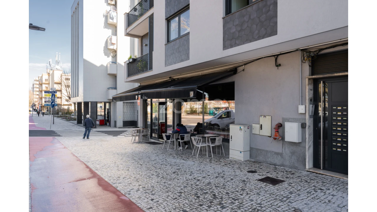 Negócio para Venda em Braga (São José de São Lázaro e São João do Souto) Foto 2