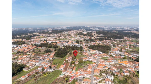 Terreno para Venda em Argoncilhe
