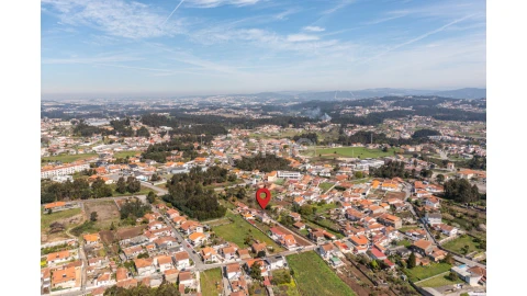 Terreno para Venda em Argoncilhe