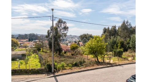 Terreno para Venda em Argoncilhe