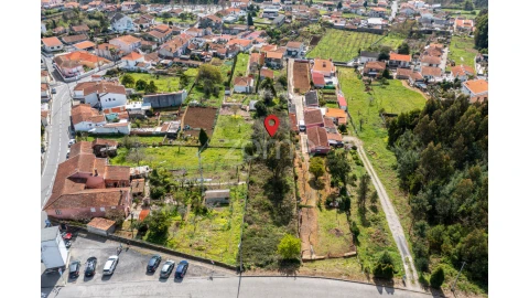 Terreno para Venda em Argoncilhe