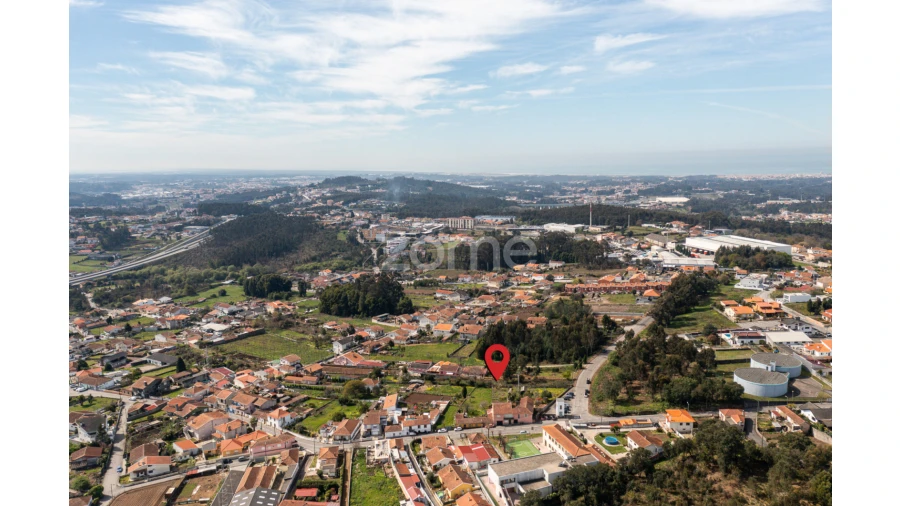Terreno para Venda em Argoncilhe Foto 13