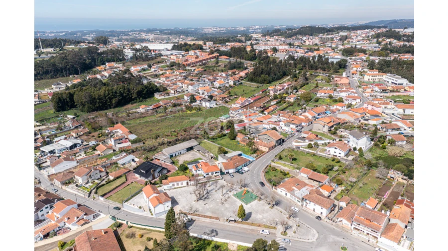Terreno para Venda em Argoncilhe Foto 24