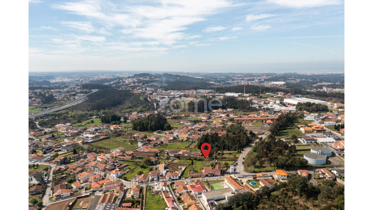 Terreno para Venda em Argoncilhe Foto 13