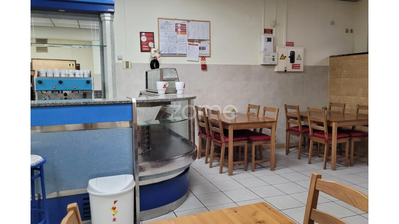 Negócio para Venda em Almeirim Foto 16