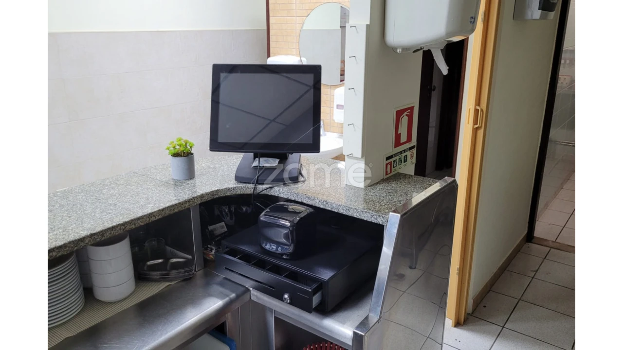 Negócio para Venda em Almeirim Foto 40