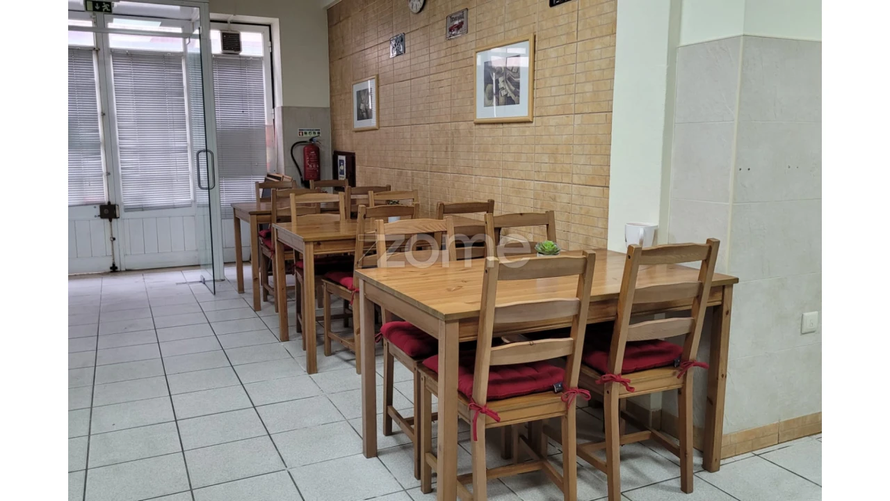 Negócio para Venda em Almeirim Foto 5