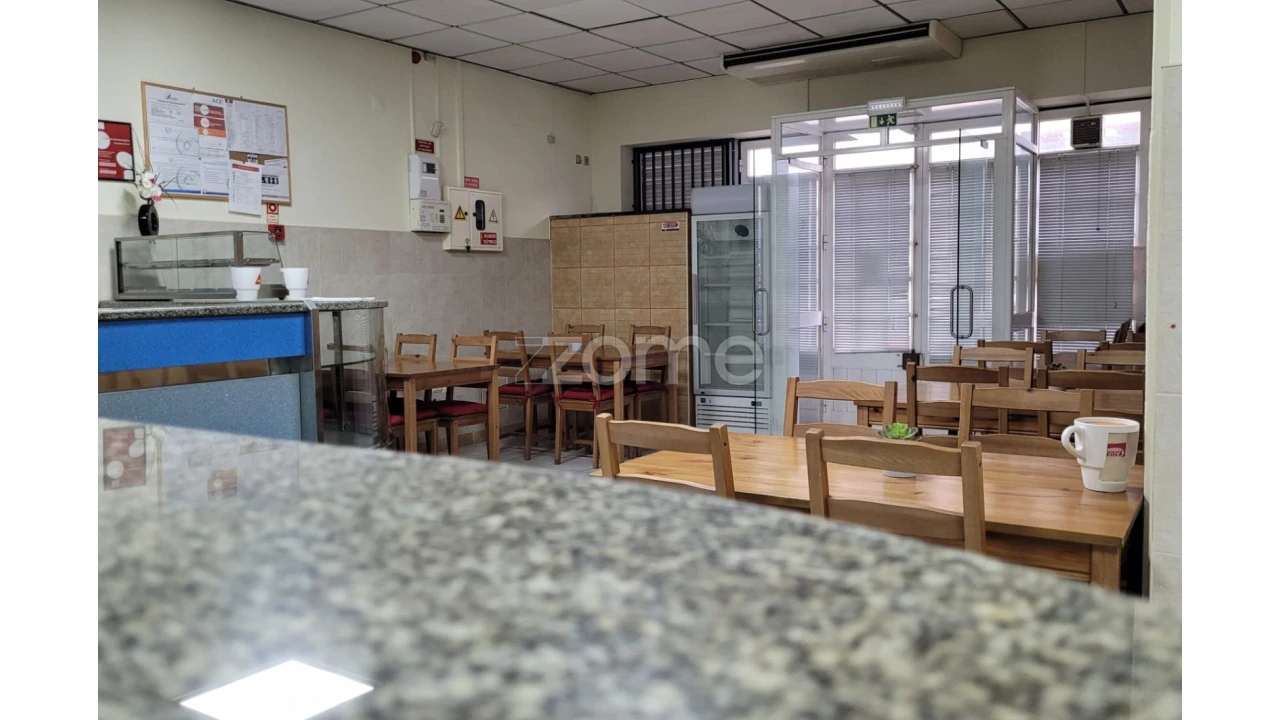 Negócio para Venda em Almeirim Foto 9